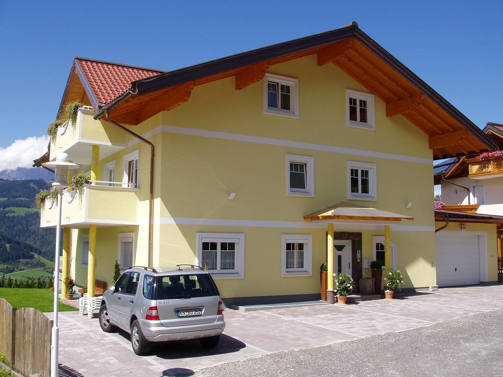 Haus Heigl Apartment Sankt Johann im Pongau Exterior photo